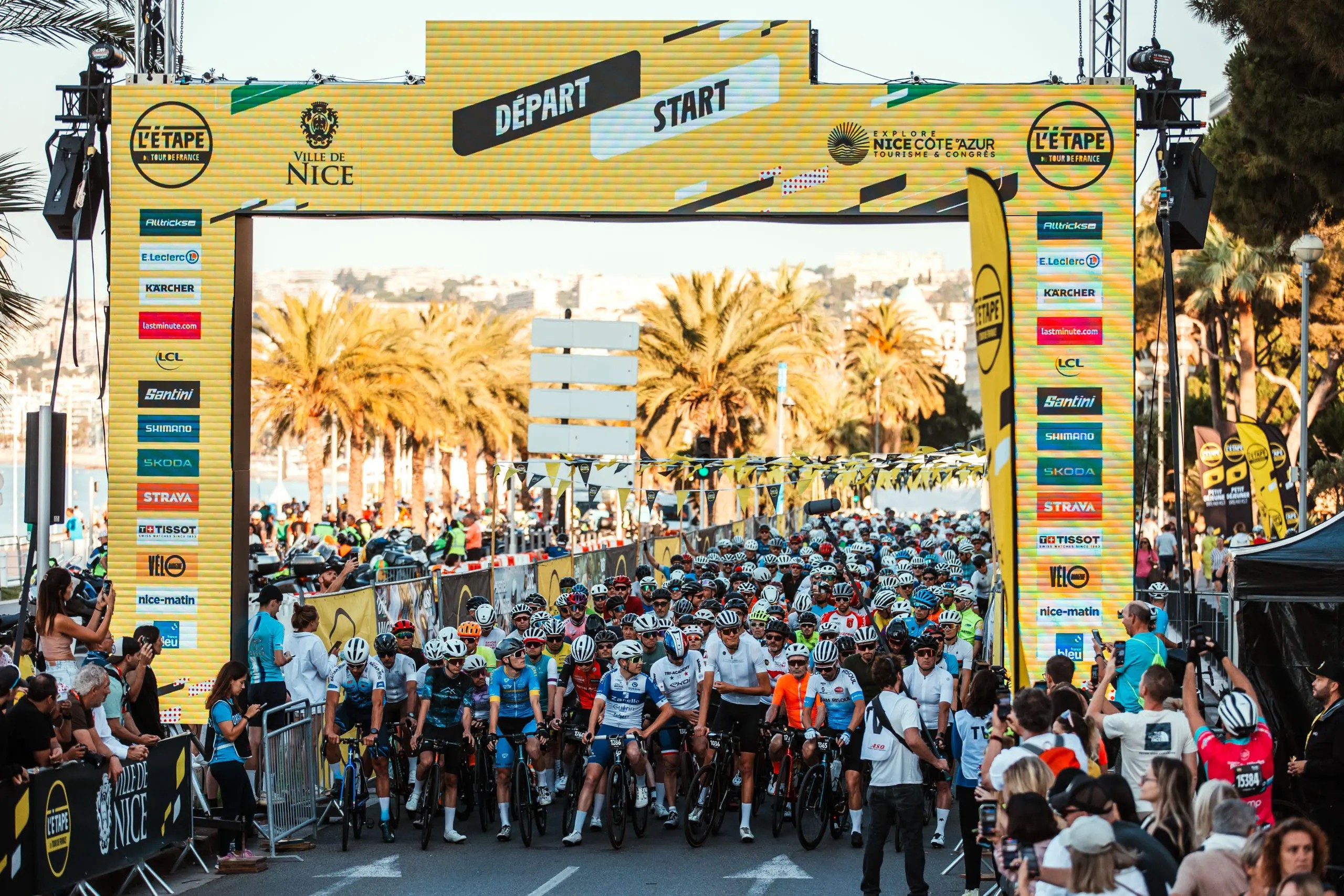 Etape du tour_2 Oran Finnegan in action at the UTMB Mont Blanc